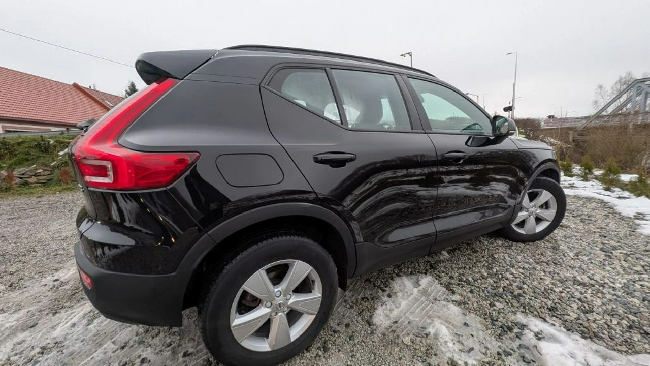 Volvo XC 40 - Zdjęcie 6