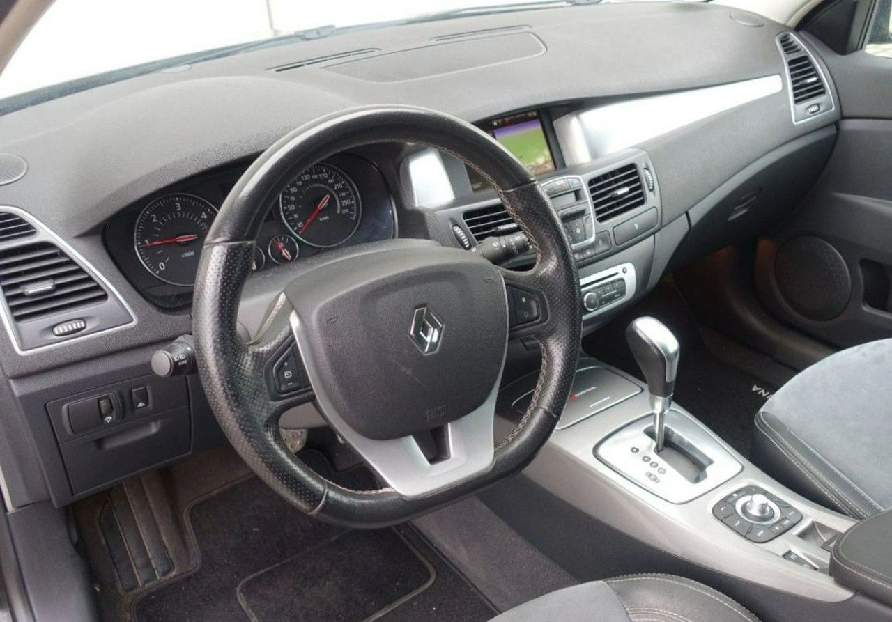 Renault Laguna - Zdjęcie 10