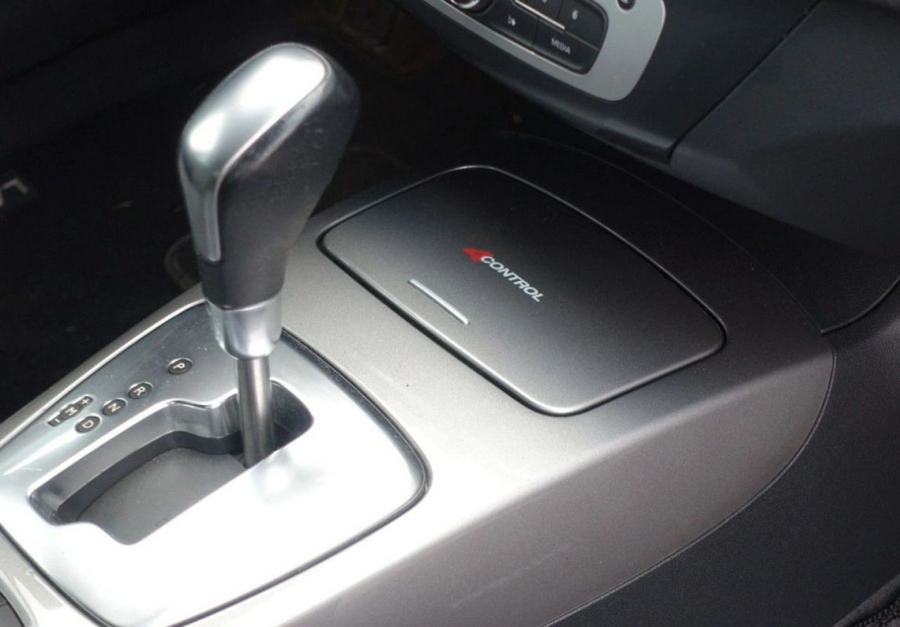 Renault Laguna - Zdjęcie 17