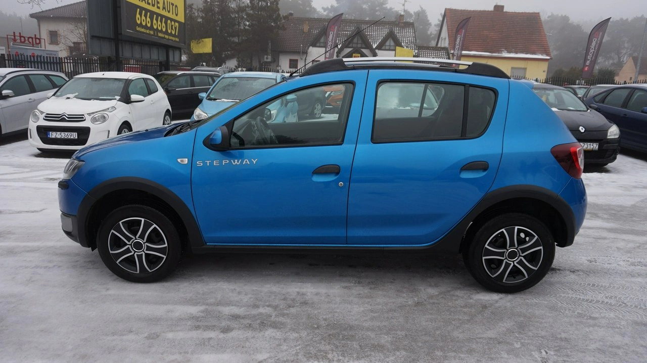 Dacia Sandero Stepway - Zdjęcie 9