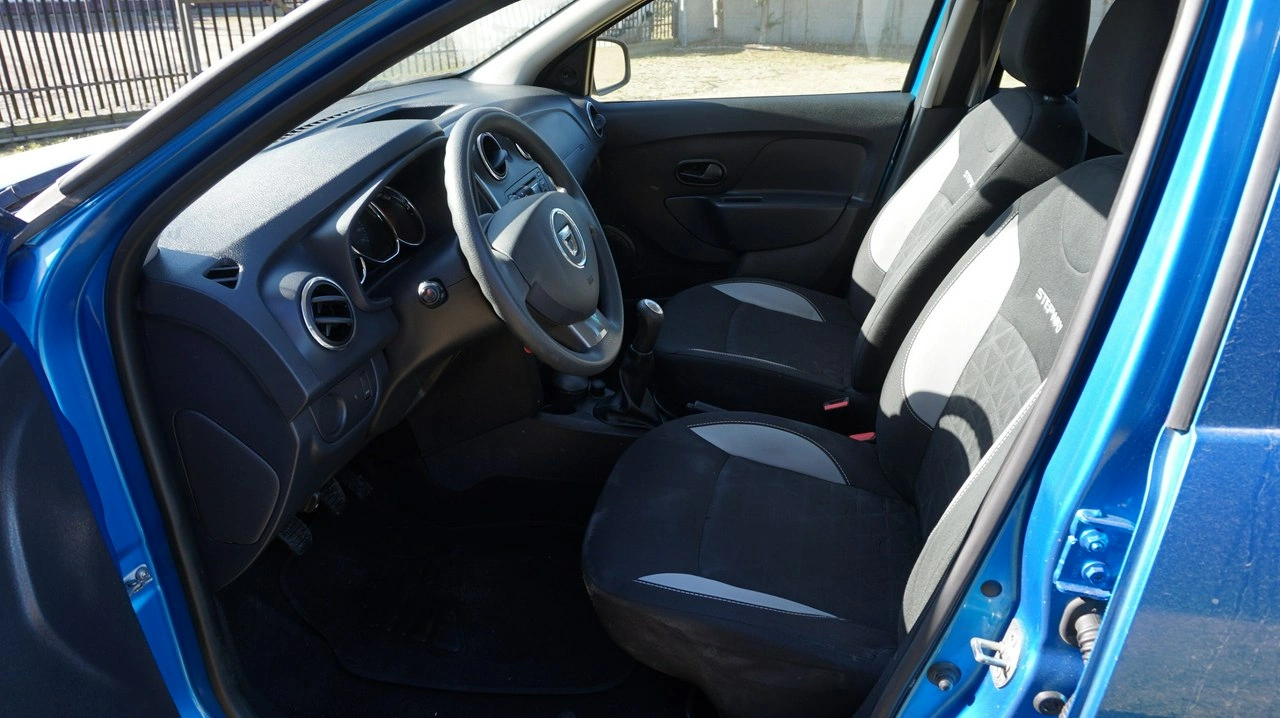 Dacia Sandero Stepway - Zdjęcie 10