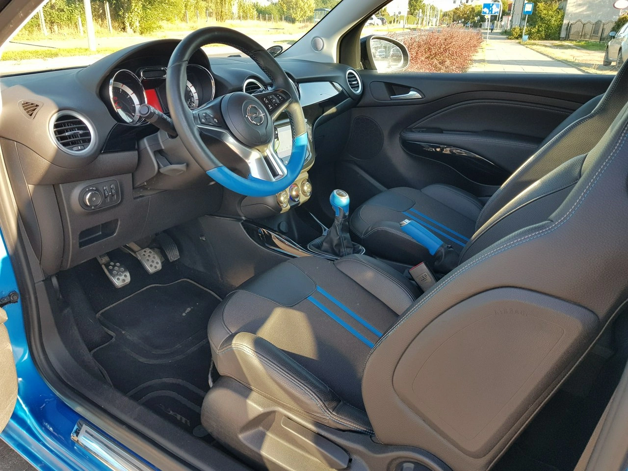 Opel Adam - Zdjęcie 10