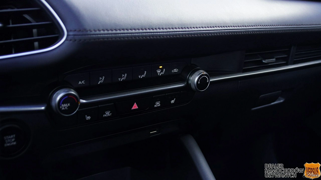 Mazda 3 - Zdjęcie 18