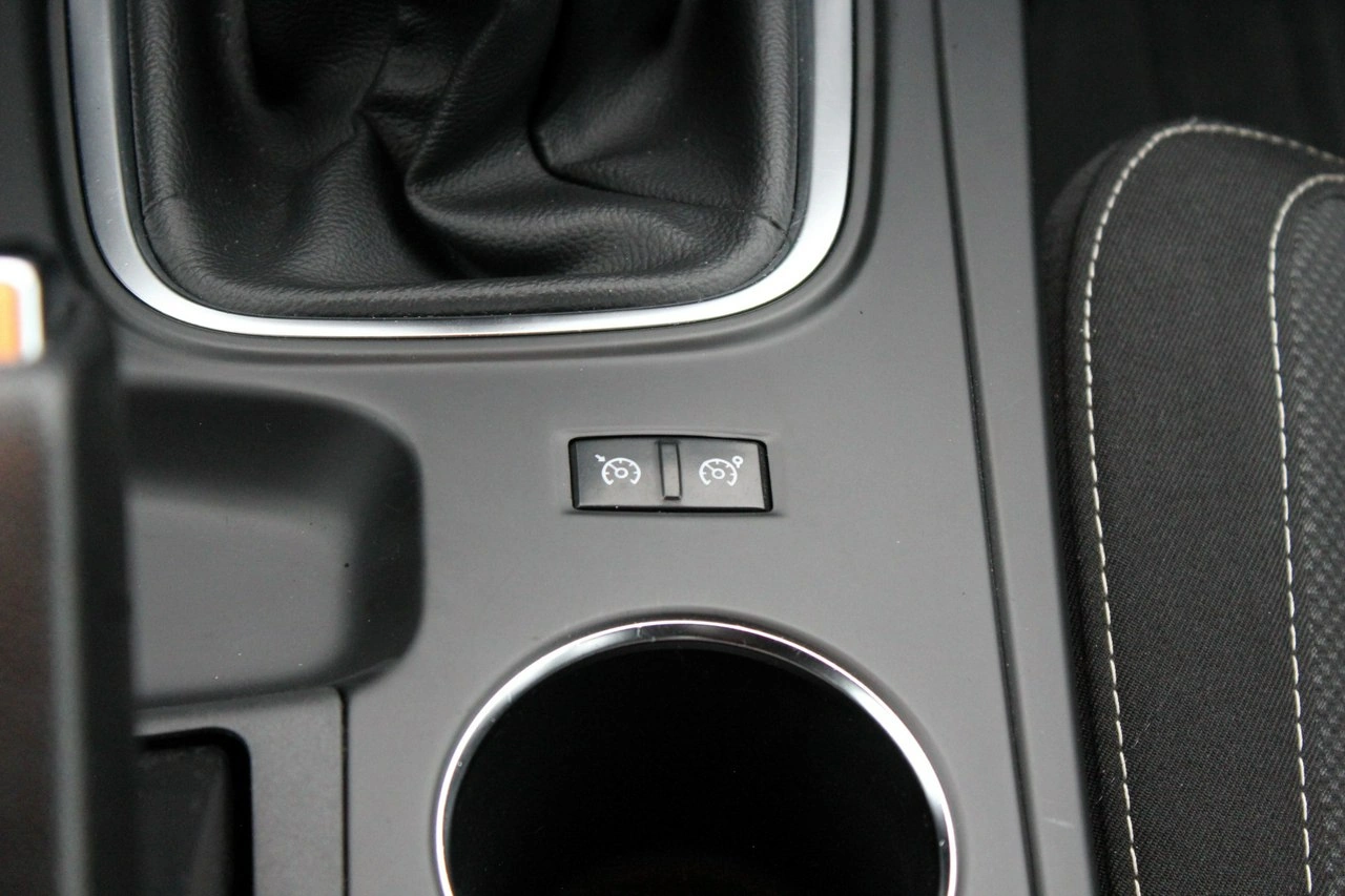 Renault Megane - Zdjęcie 16