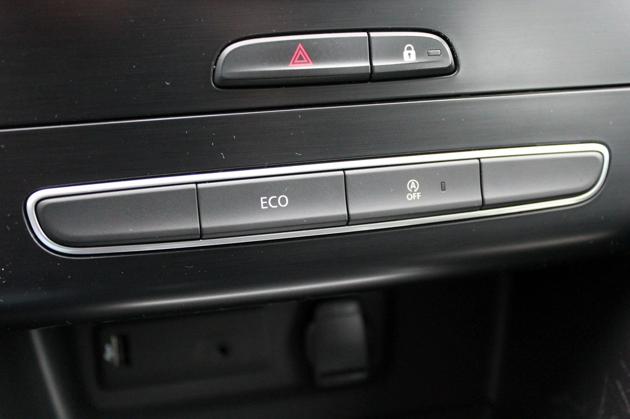 Renault Megane - Zdjęcie 19