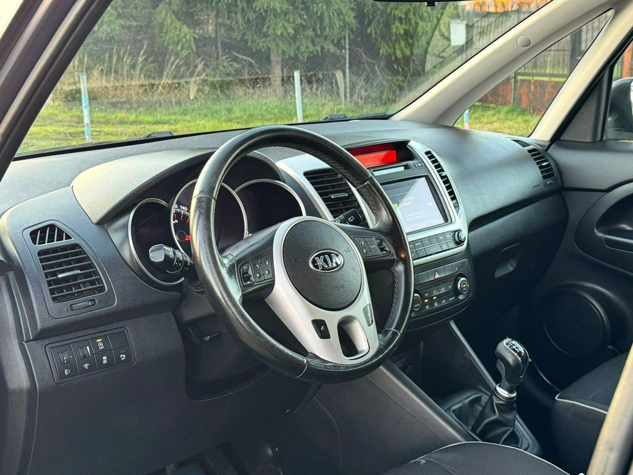 Kia Venga - Zdjęcie 17