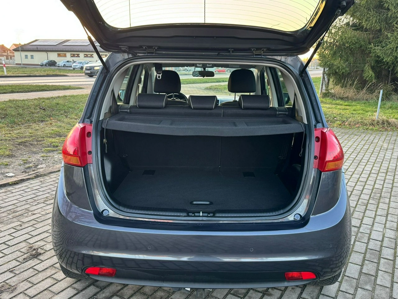 Kia Venga - Zdjęcie 26