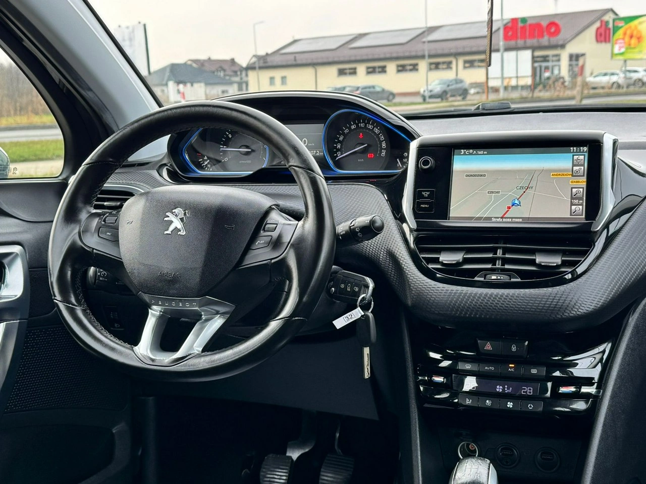 Peugeot 2008 - Zdjęcie 18