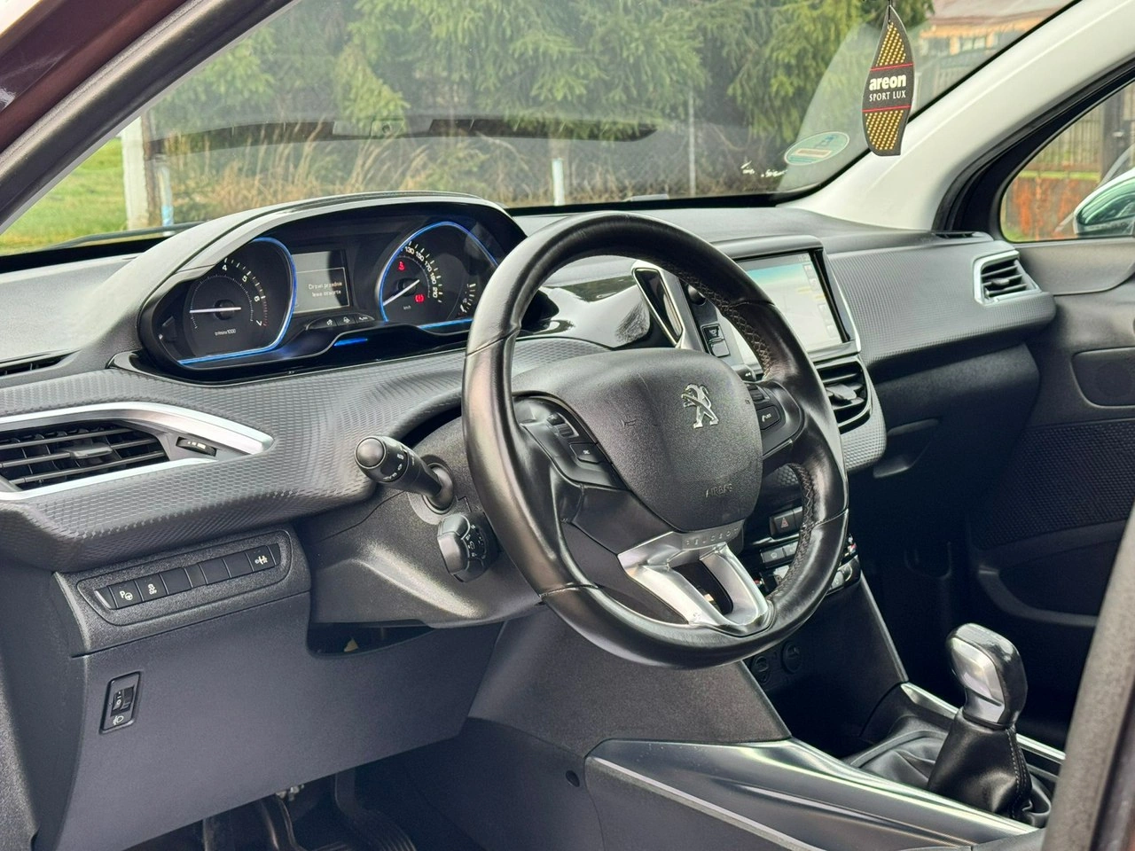 Peugeot 2008 - Zdjęcie 19