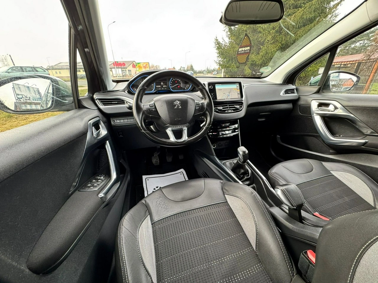 Peugeot 2008 - Zdjęcie 25