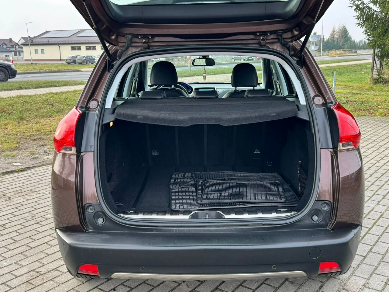 Peugeot 2008 - Zdjęcie 29