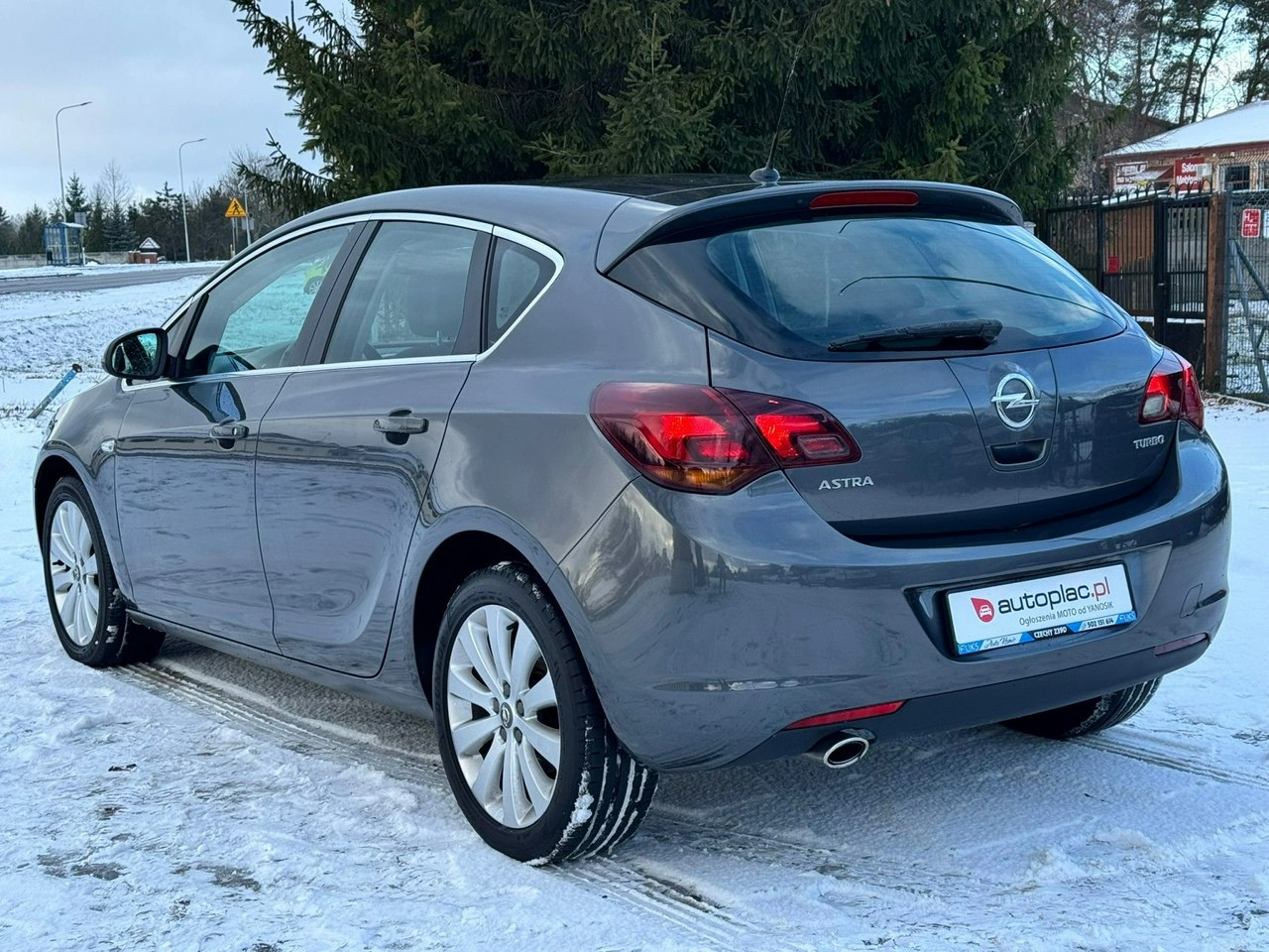 Opel Astra - Zdjęcie 13