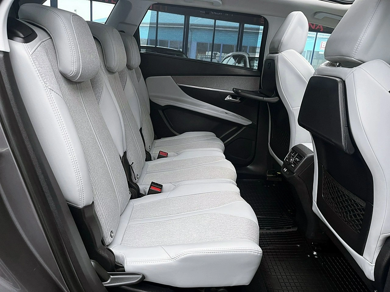 Peugeot 5008 - Zdjęcie 12
