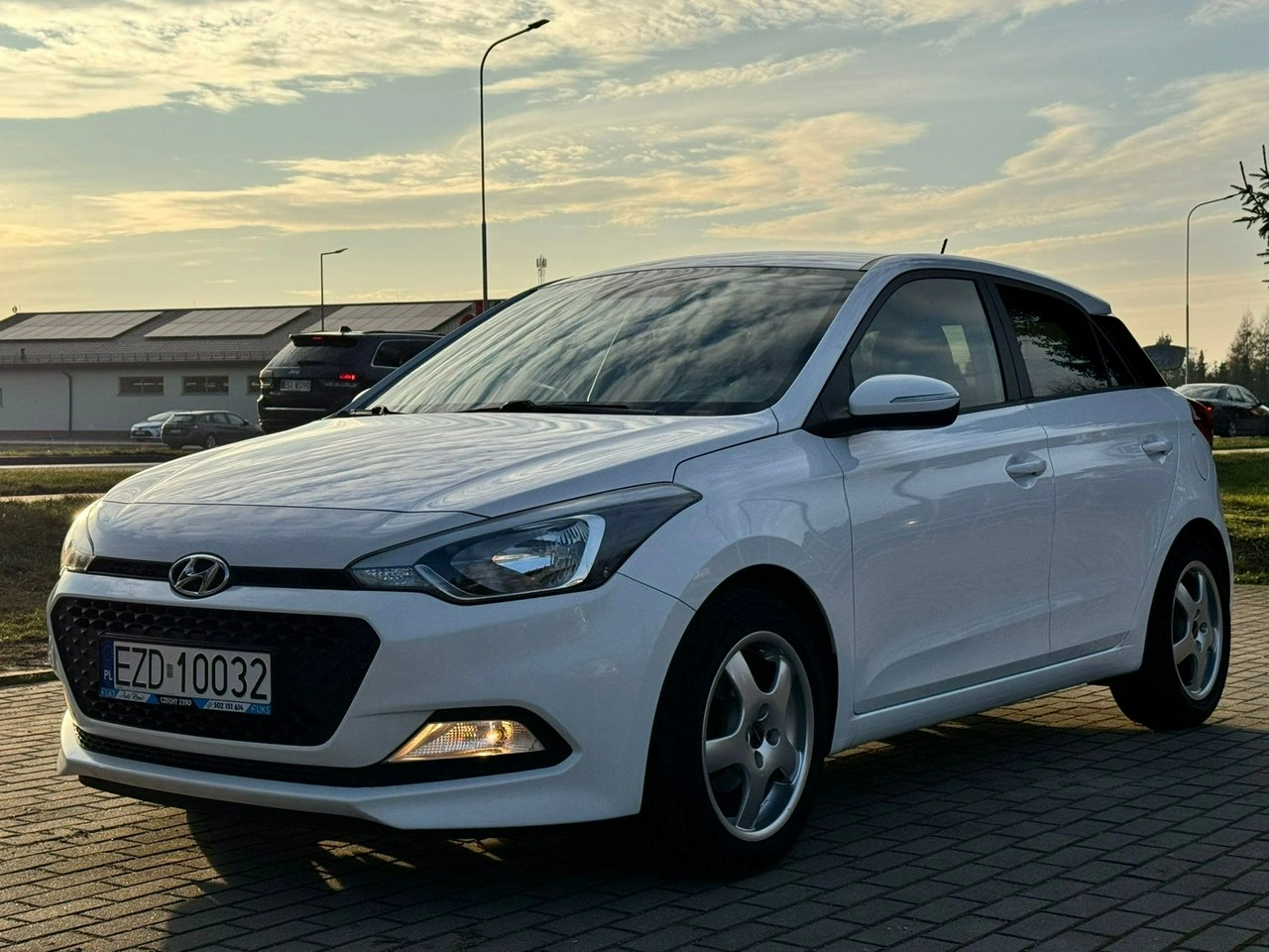 Hyundai i20 - Zdjęcie 12
