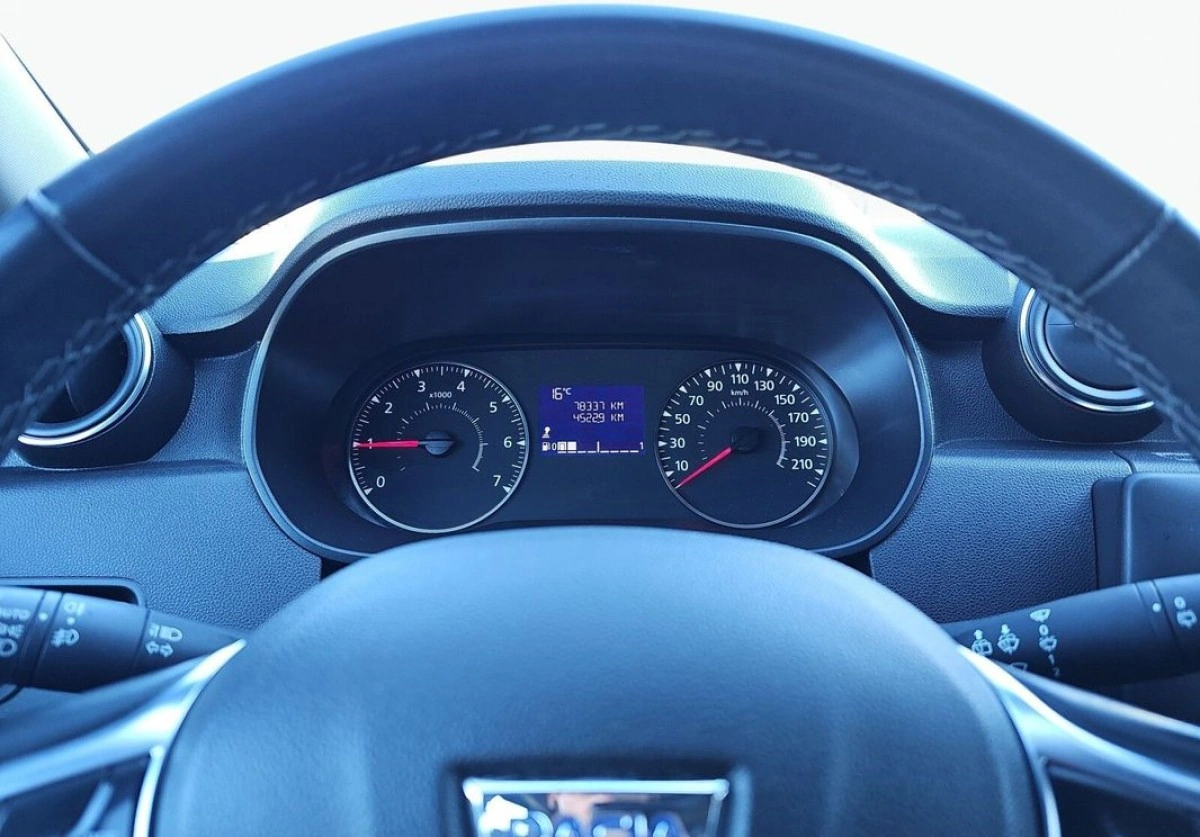 Dacia Duster - Zdjęcie 16
