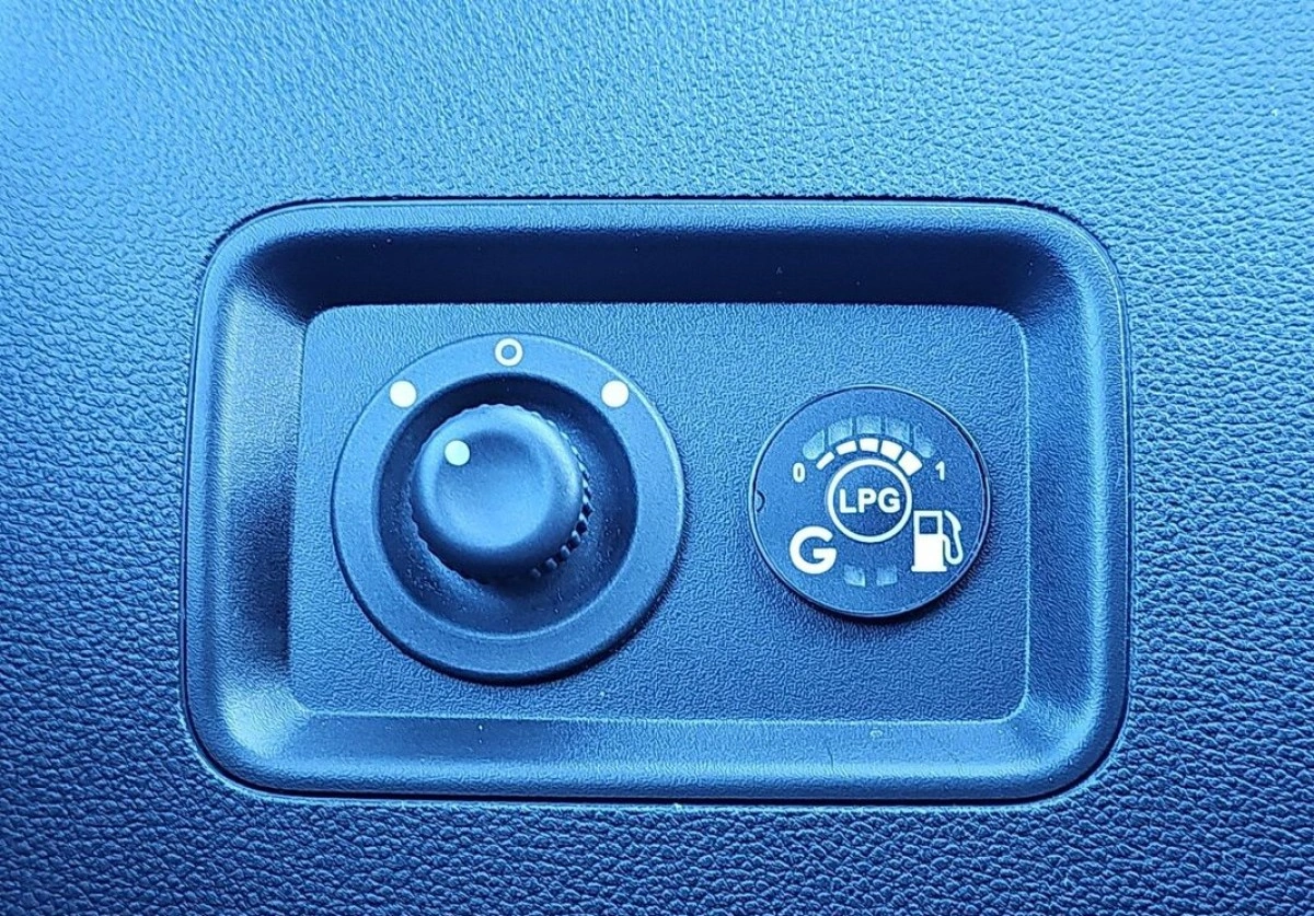 Dacia Duster - Zdjęcie 21