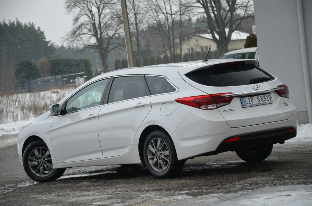 Hyundai i40 - Zdjęcie 10