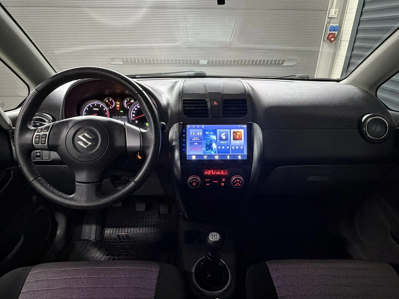 Suzuki SX4 - Zdjęcie 11