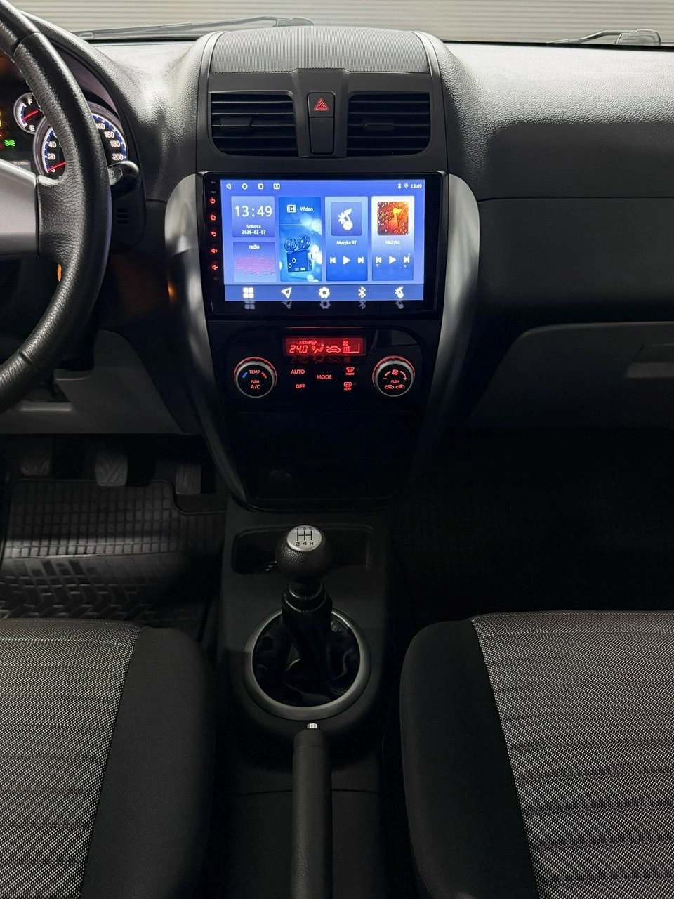 Suzuki SX4 - Zdjęcie 26