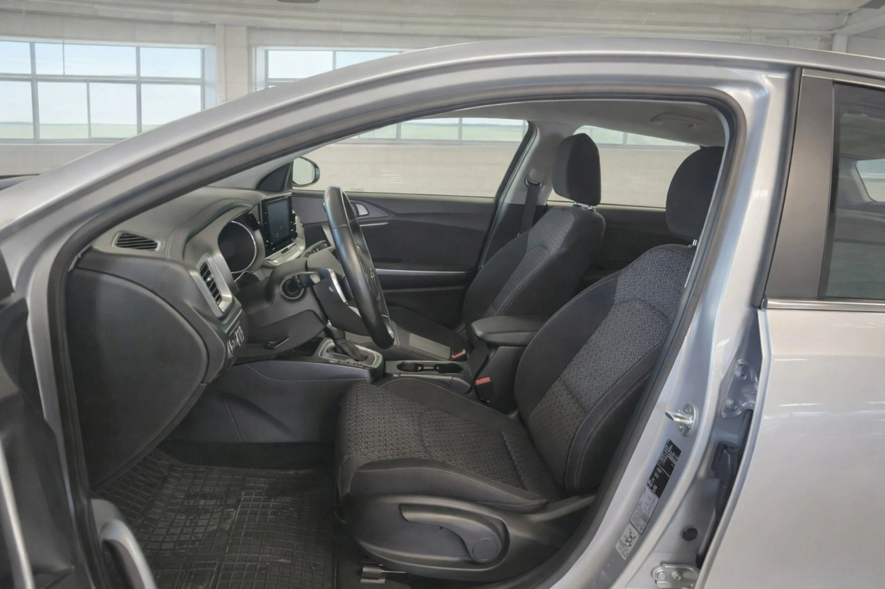 Kia Ceed - Zdjęcie 5