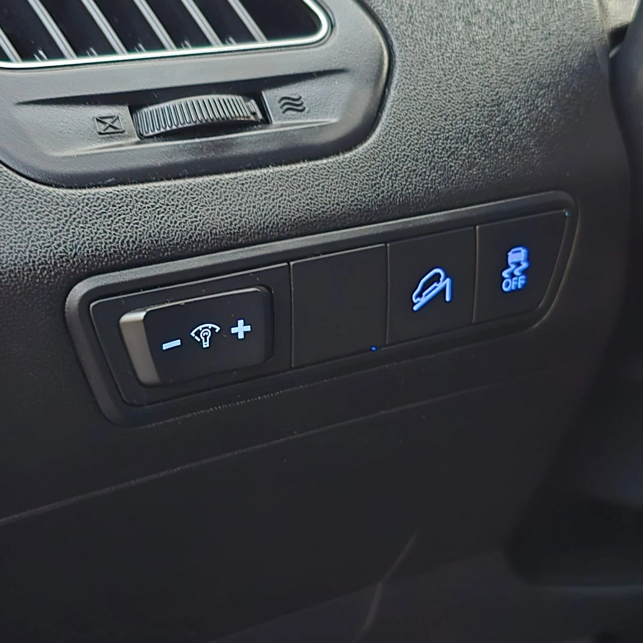 Hyundai ix35 - Zdjęcie 35