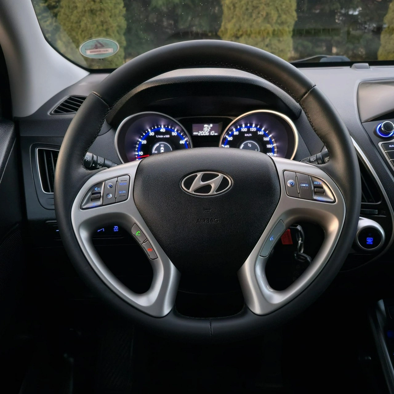 Hyundai ix35 - Zdjęcie 37