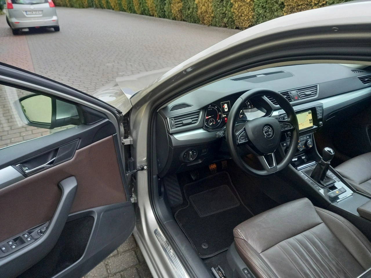 Skoda Superb - Zdjęcie 25