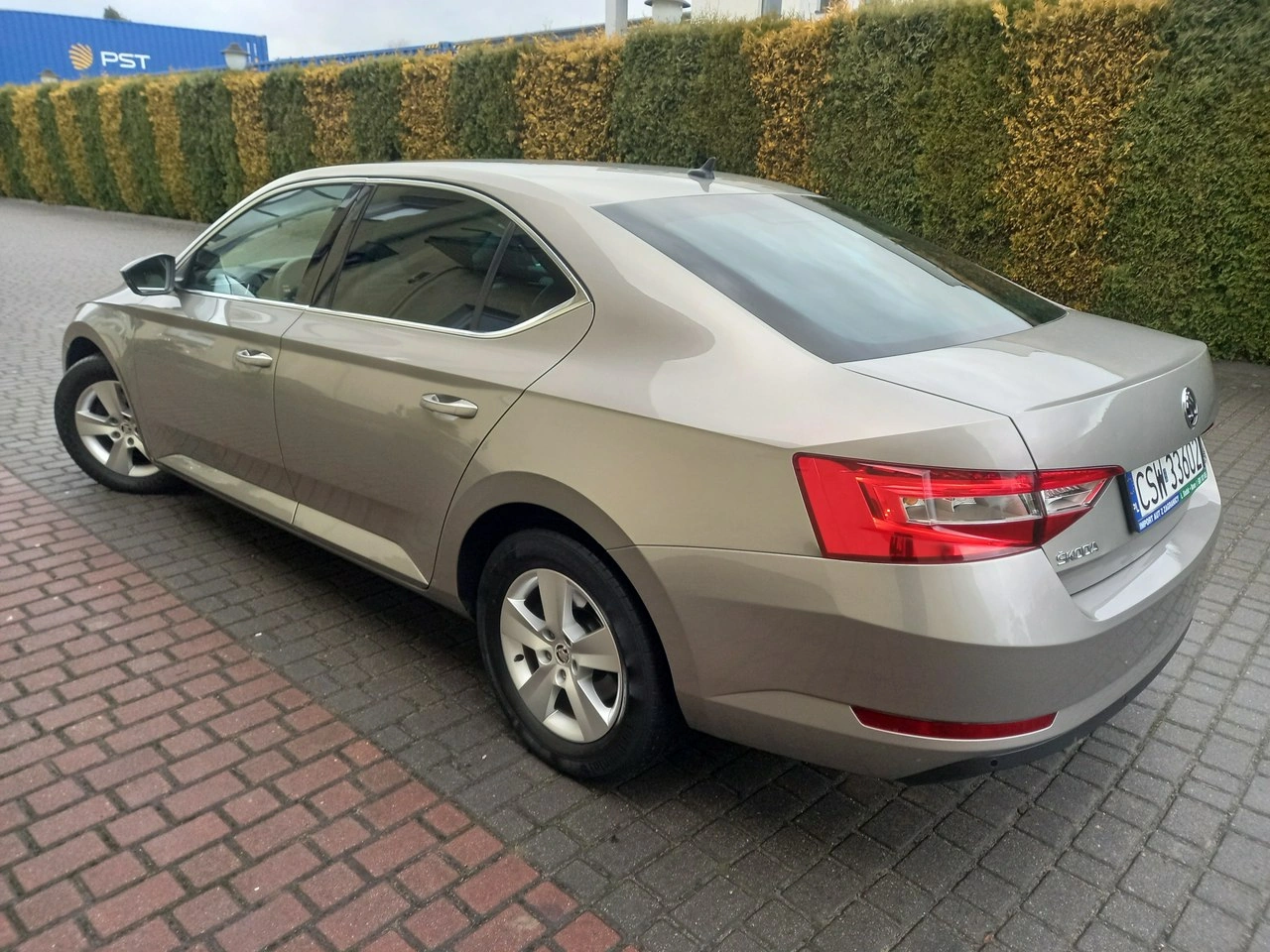 Skoda Superb - Zdjęcie 2