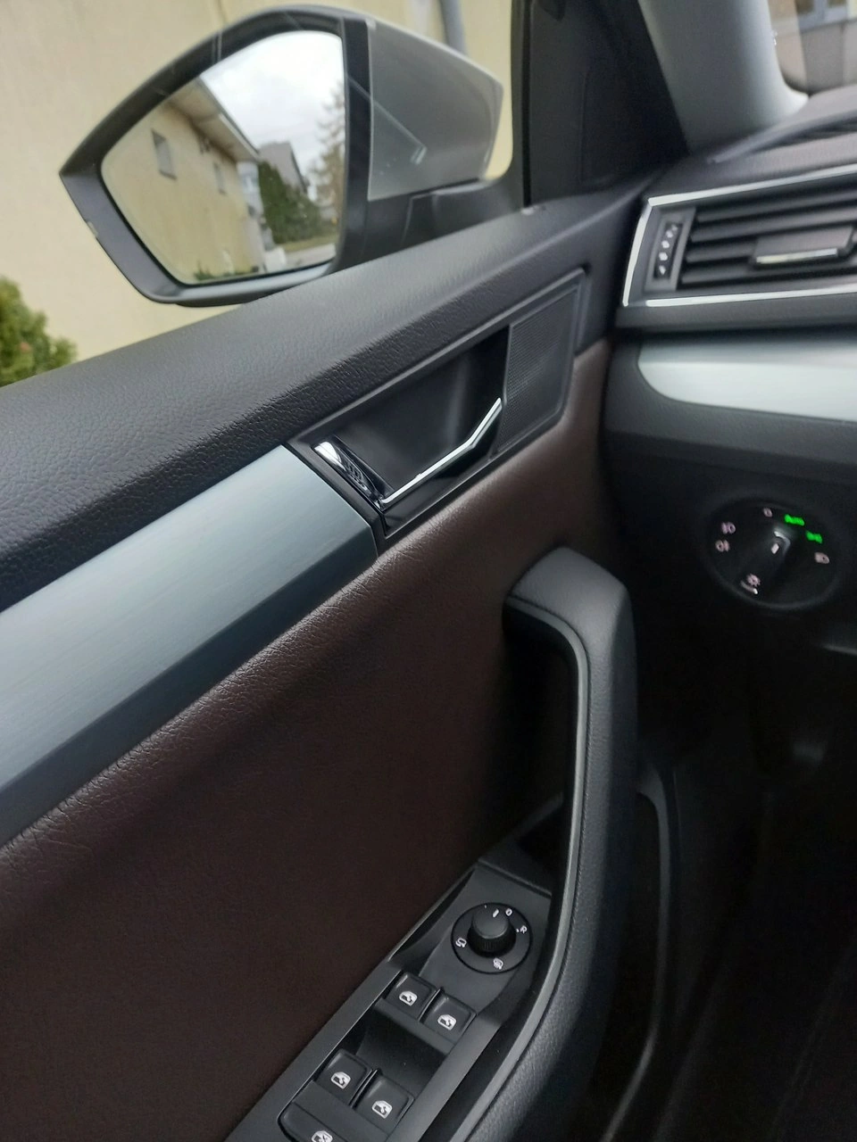 Skoda Superb - Zdjęcie 35