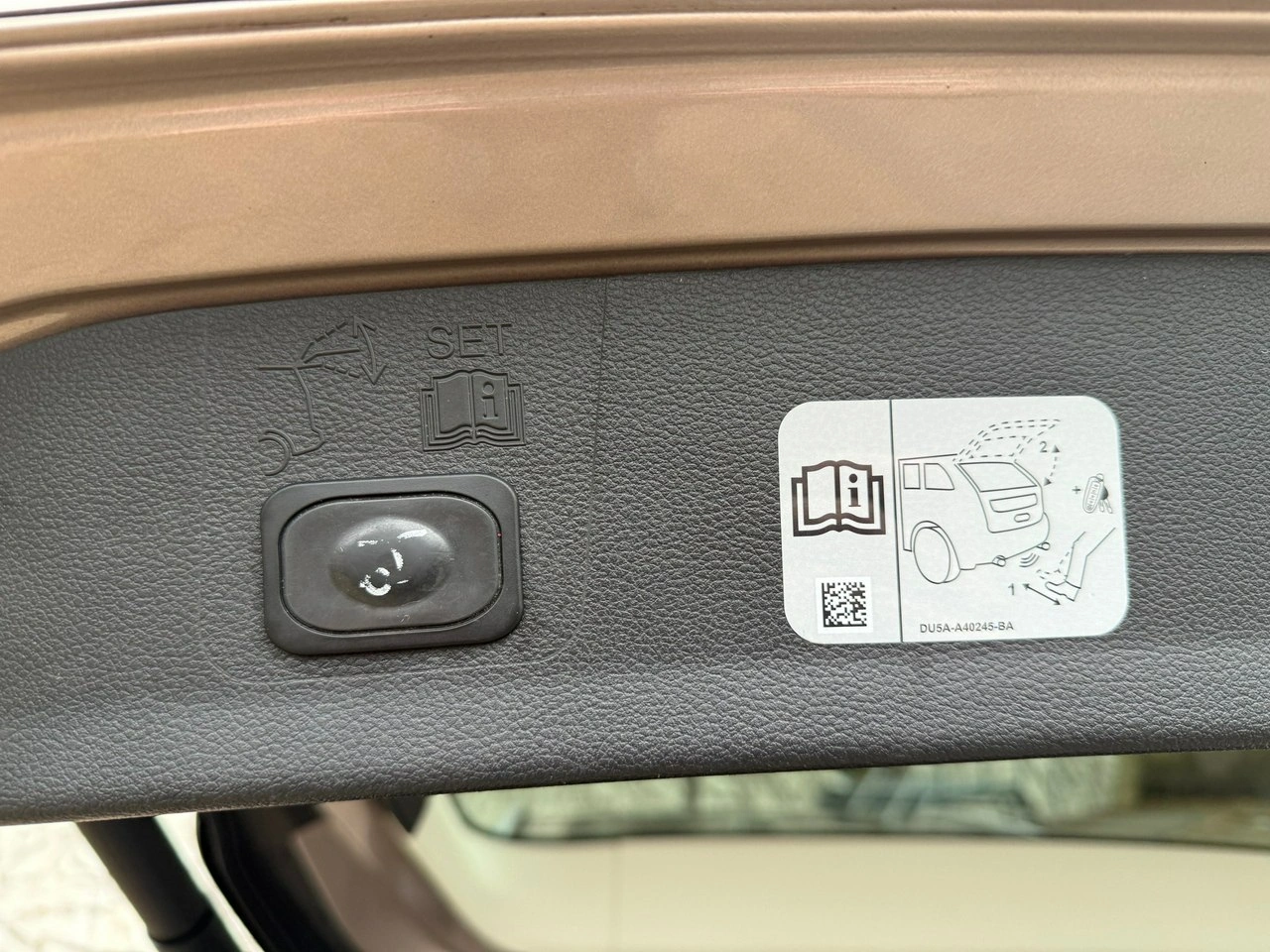 Ford Kuga - Zdjęcie 37