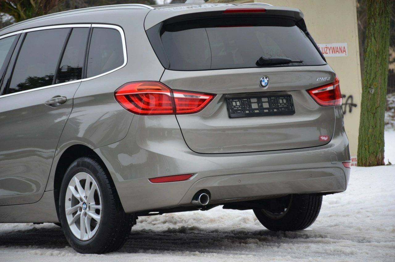 BMW 218 - Zdjęcie 9