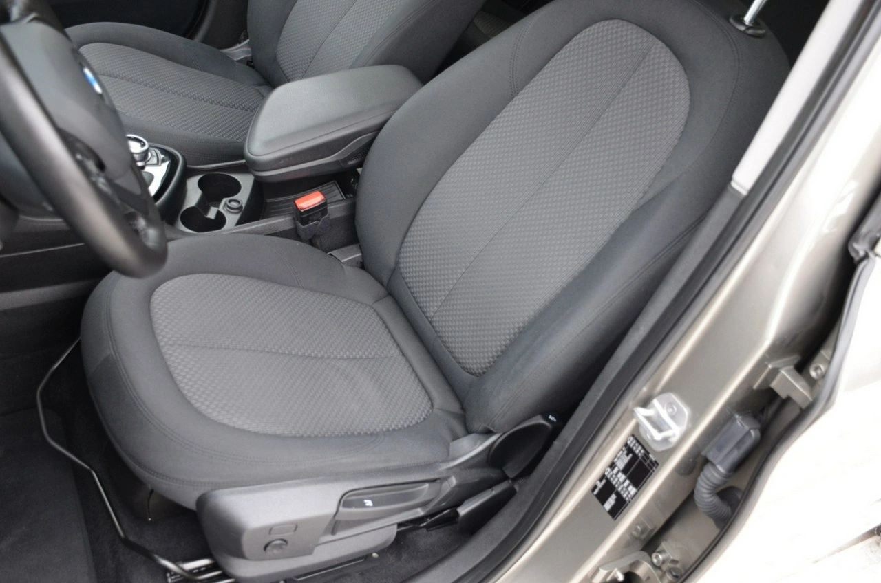 BMW 218 - Zdjęcie 24