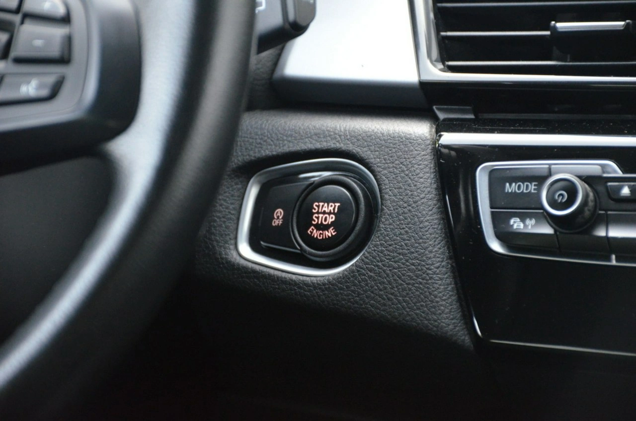 BMW 218 - Zdjęcie 33