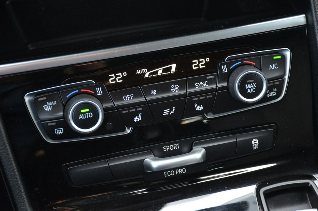 BMW 218 - Zdjęcie 35