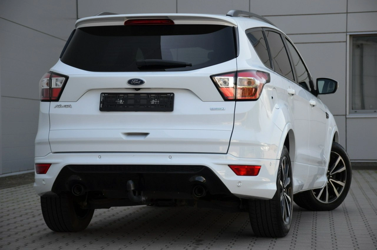 Ford Kuga - Zdjęcie 9