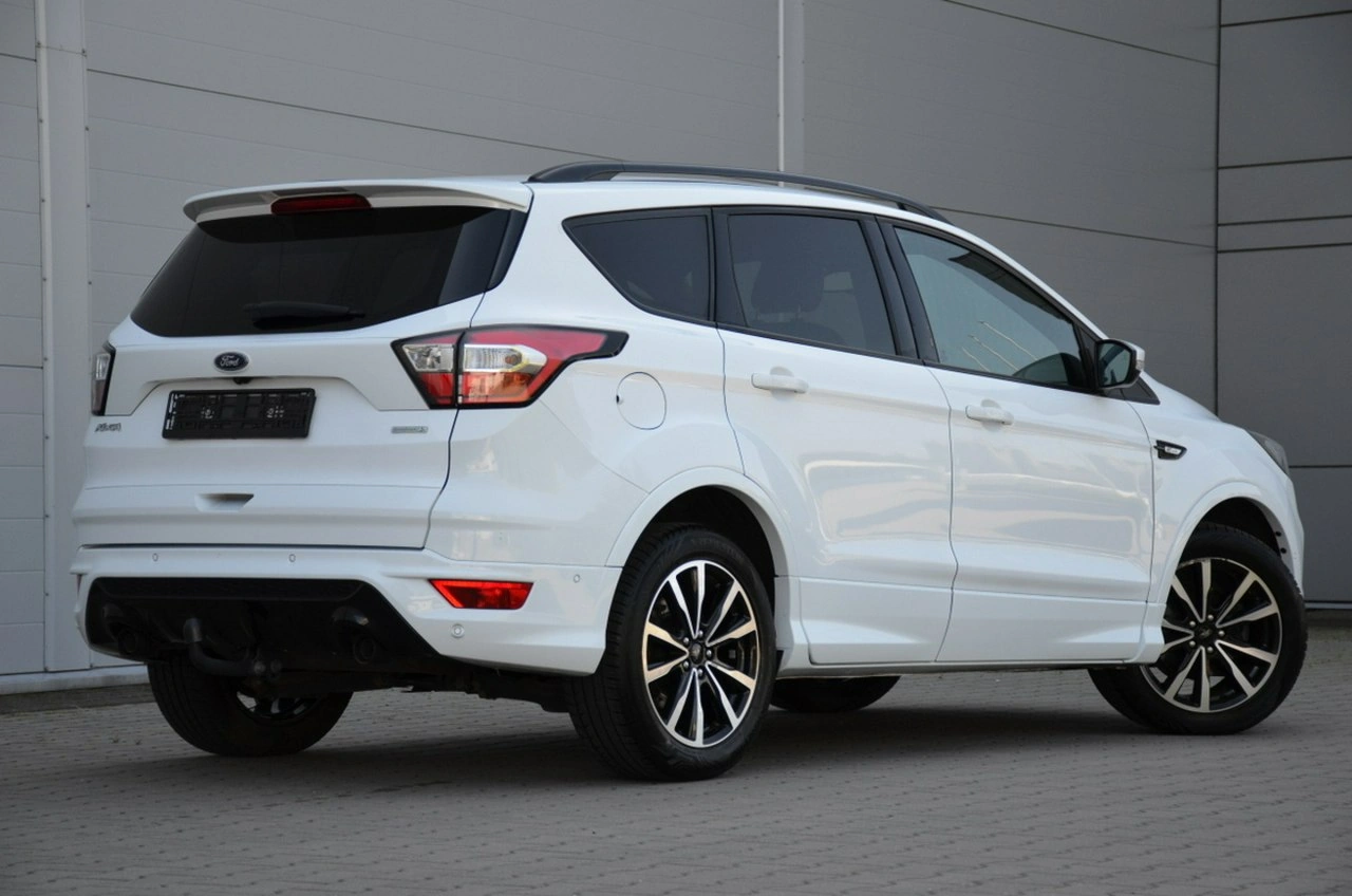 Ford Kuga - Zdjęcie 11