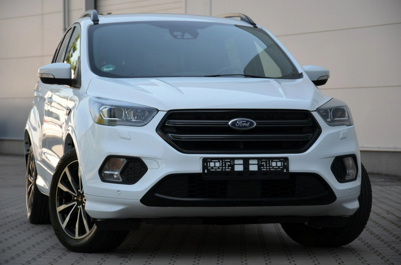 Ford Kuga - Zdjęcie 12