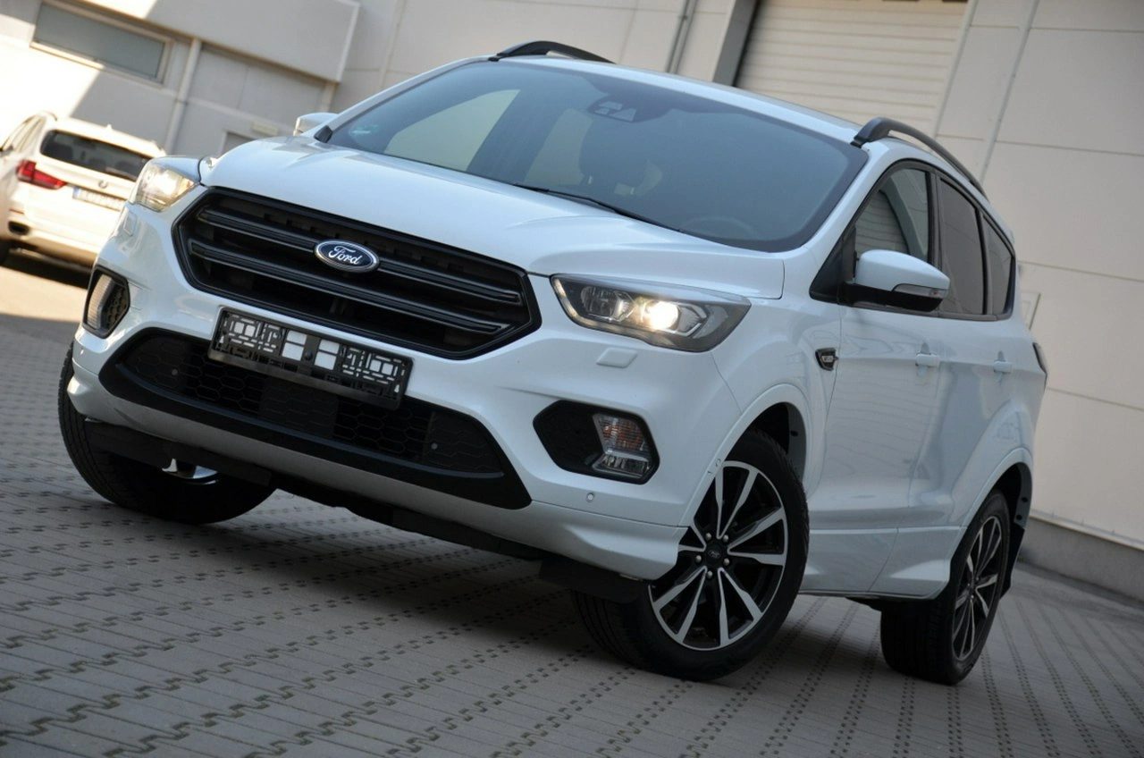 Ford Kuga - Zdjęcie 16