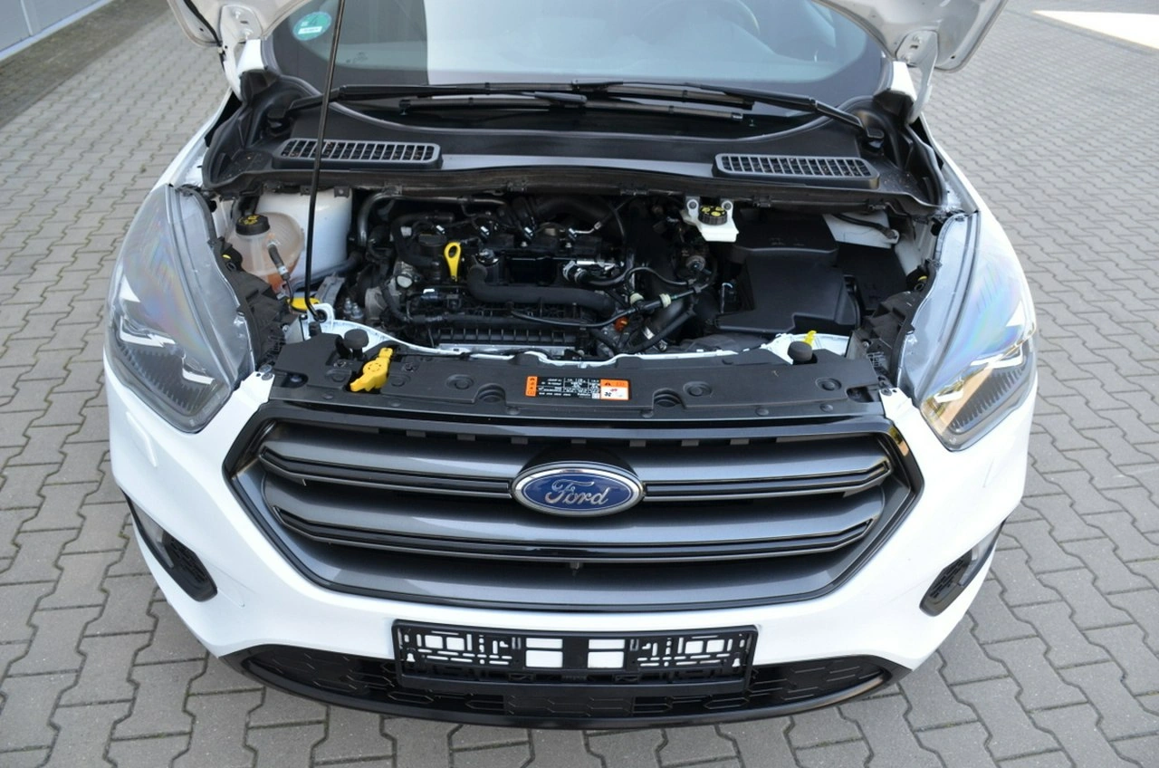 Ford Kuga - Zdjęcie 19