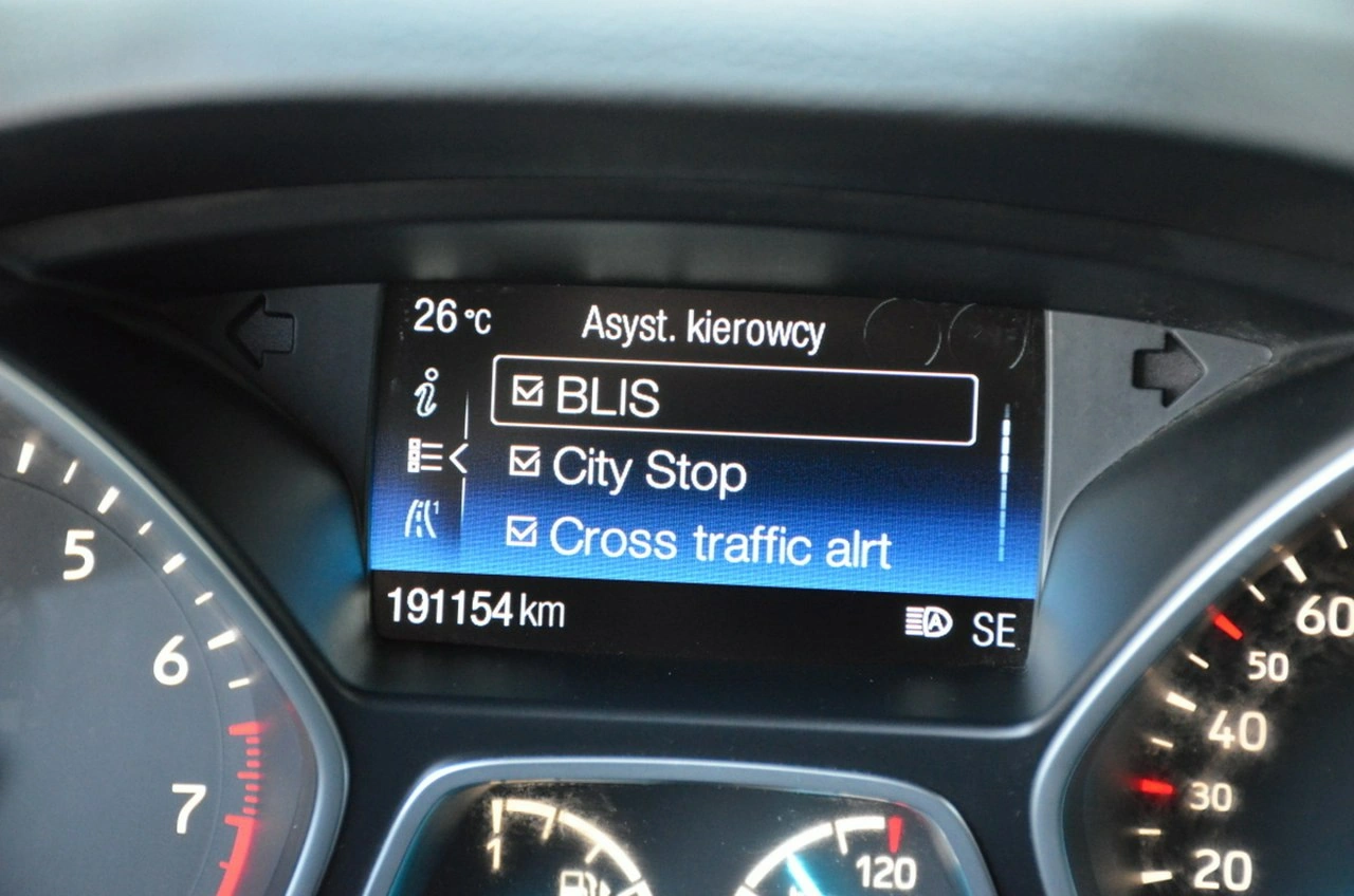 Ford Kuga - Zdjęcie 36