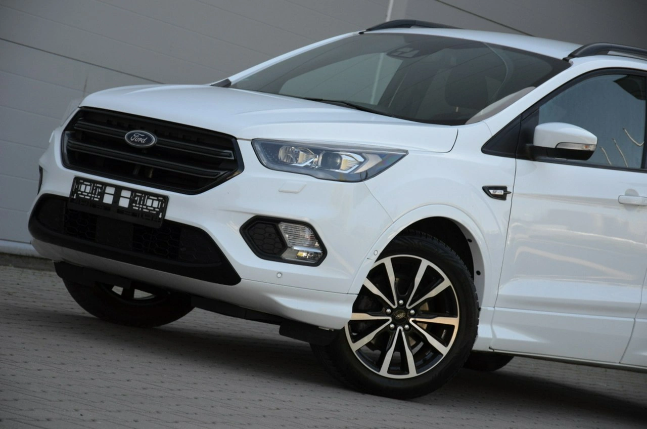 Ford Kuga - Zdjęcie 3