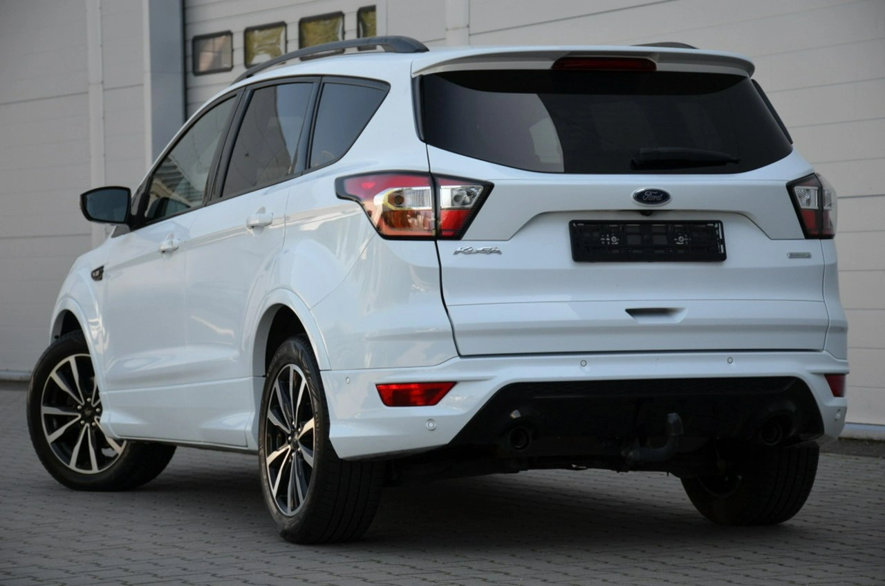 Ford Kuga - Zdjęcie 5
