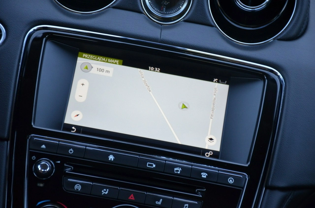 Jaguar XJ - Zdjęcie 44