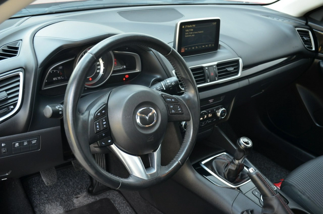 Mazda 3 - Zdjęcie 18