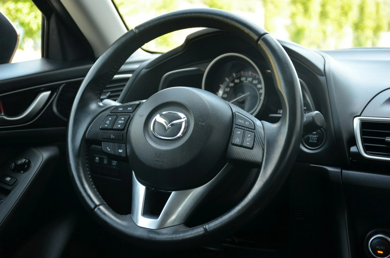 Mazda 3 - Zdjęcie 26