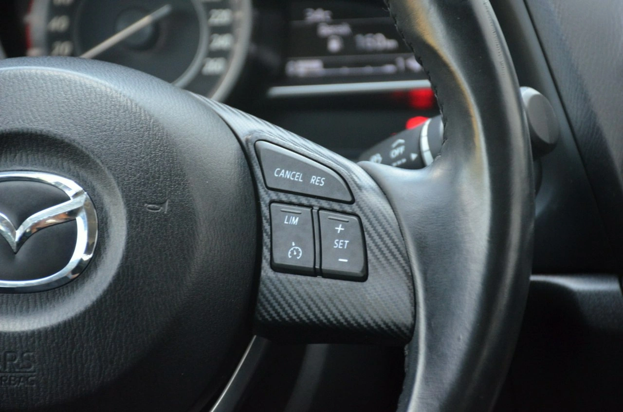 Mazda 3 - Zdjęcie 28