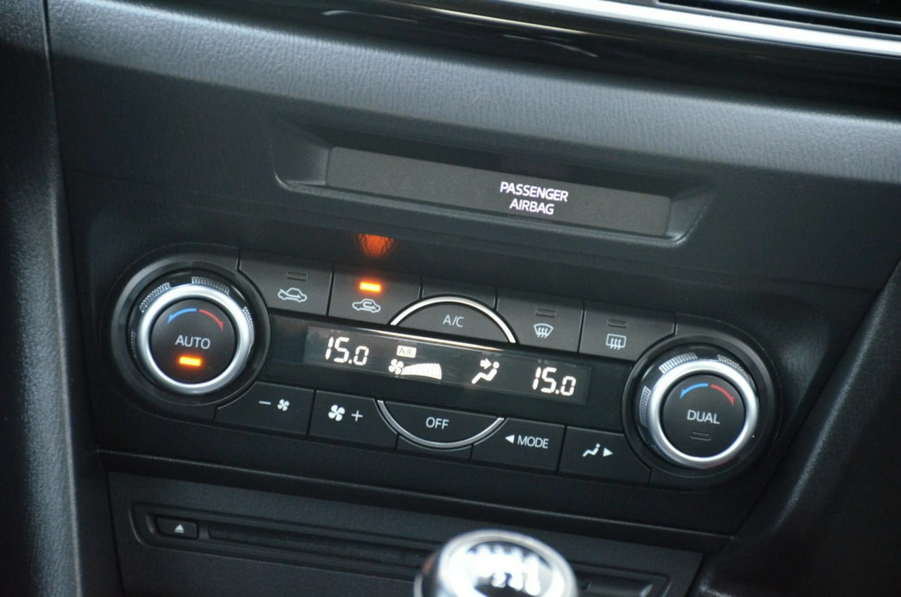 Mazda 3 - Zdjęcie 31