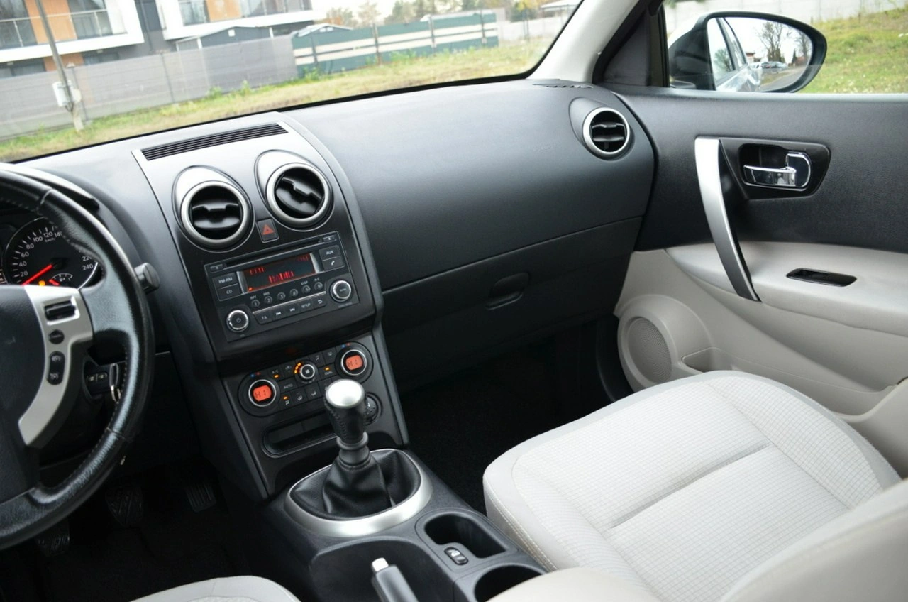 Nissan Qashqai - Zdjęcie 28