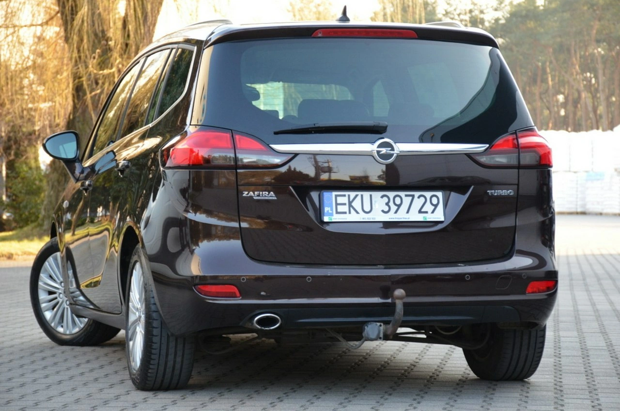 Opel Zafira - Zdjęcie 9