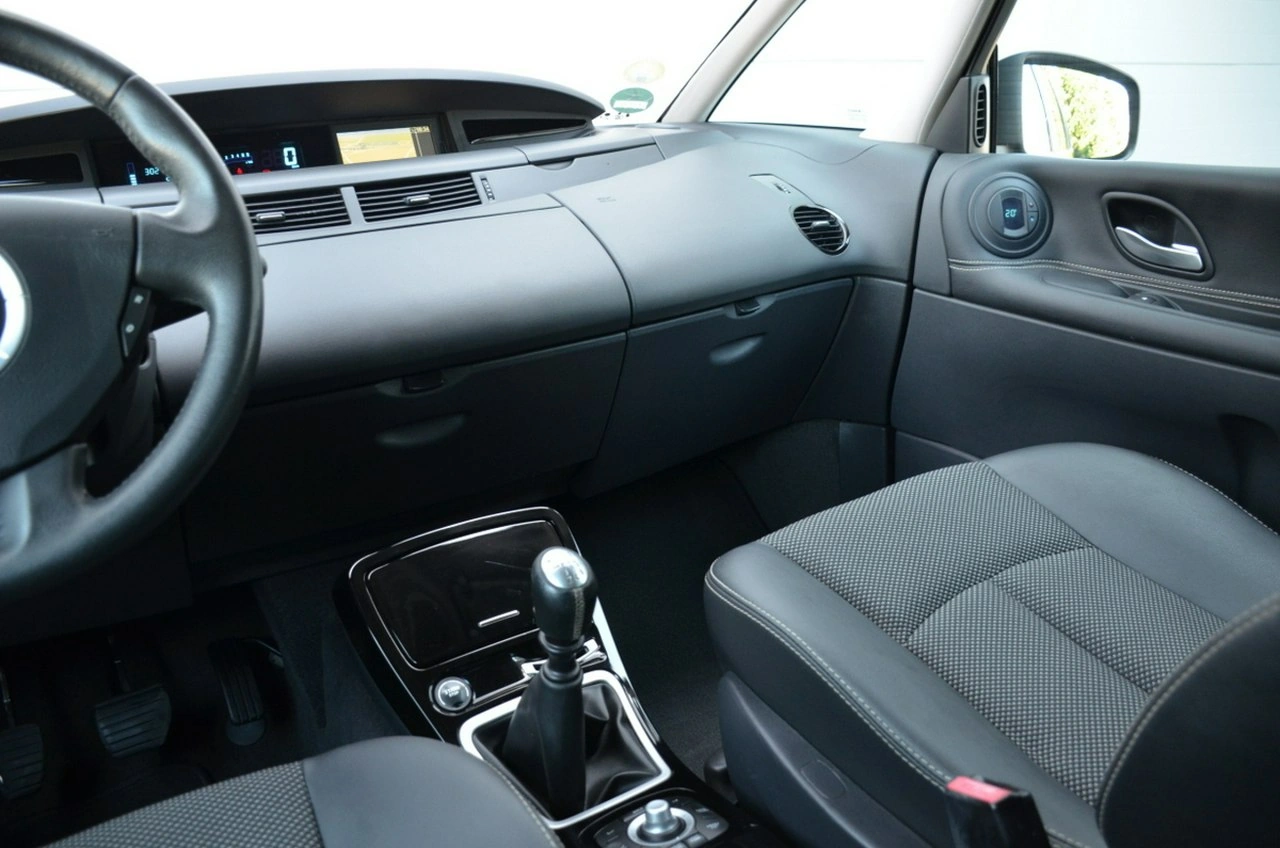 Renault Grand Espace - Zdjęcie 31